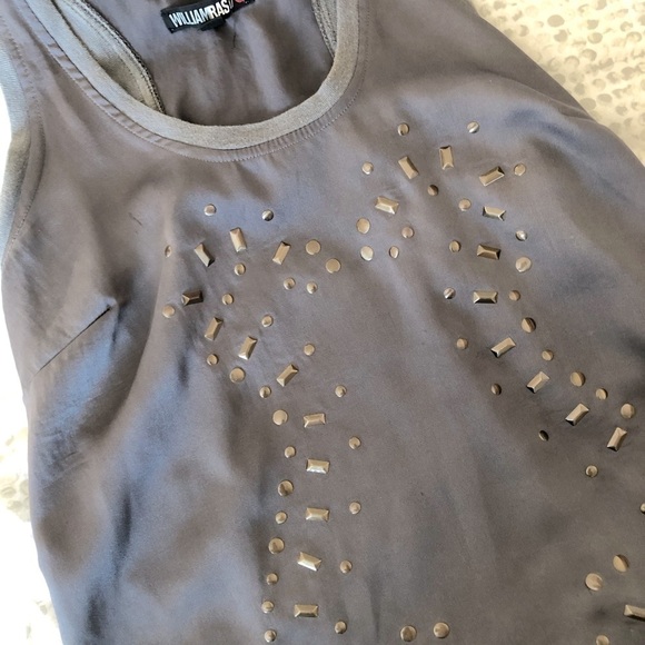 𝅺⭐️2 FOR $20⭐️ William Rast grey satin racer back blouse - Picture 8 of 9